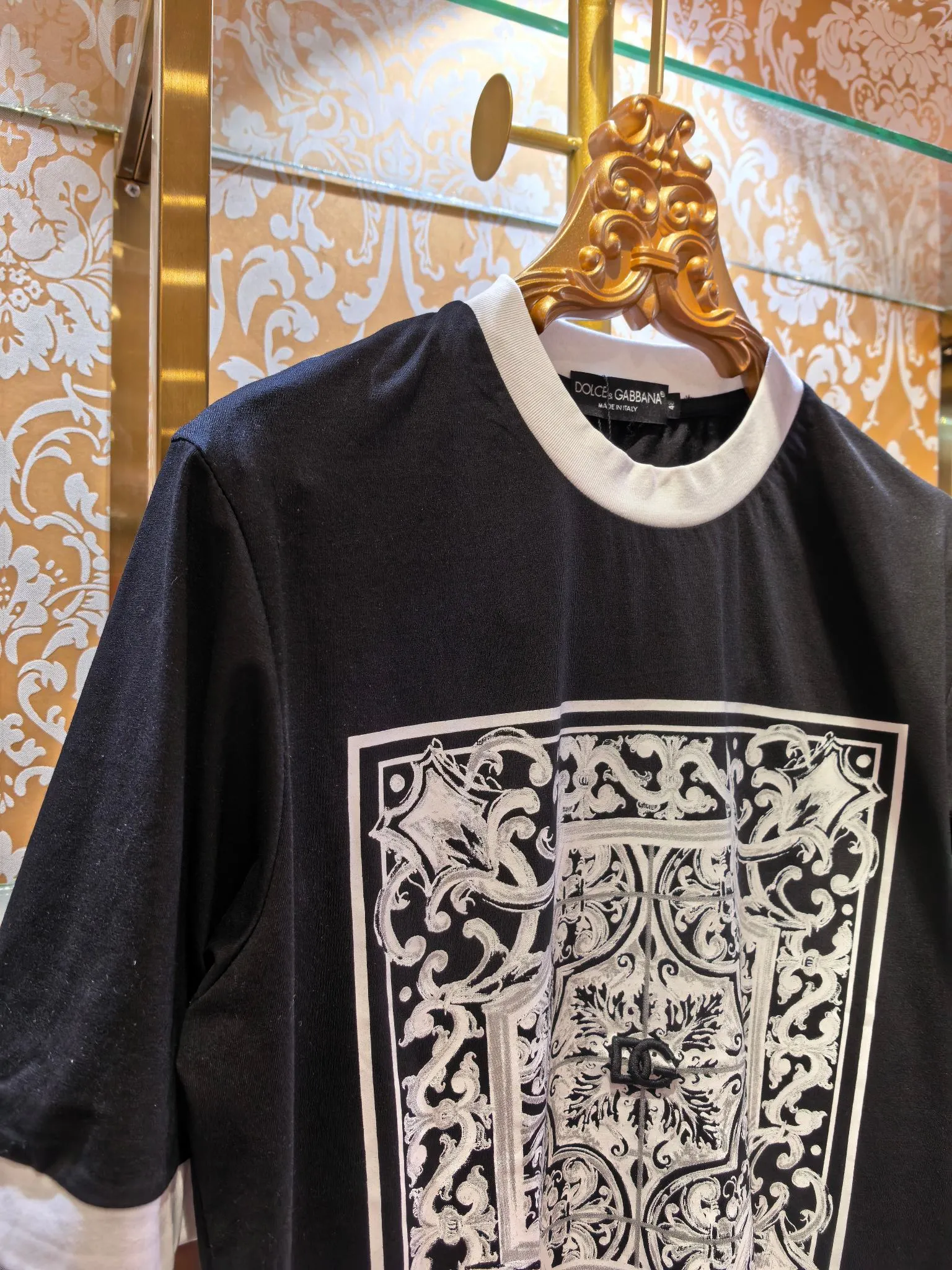 𝘿𝙊𝙇𝘾𝙀 & 𝙂𝘼𝘽𝘽𝘼𝙉𝘼 2026/ss New Arrival T DG Authentic Same Style / Sizes 46-52